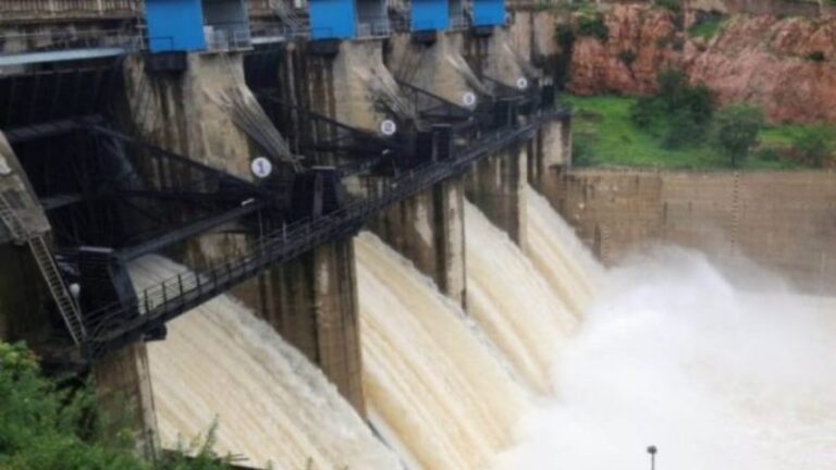 ಮಲಪ್ರಭಾ ಜಲಾಶಯದಿಂದ ಬಲದಂಡೆ ಕಾಲುವೆಗೆ ನೀರು ಬಿಡುಗಡೆ