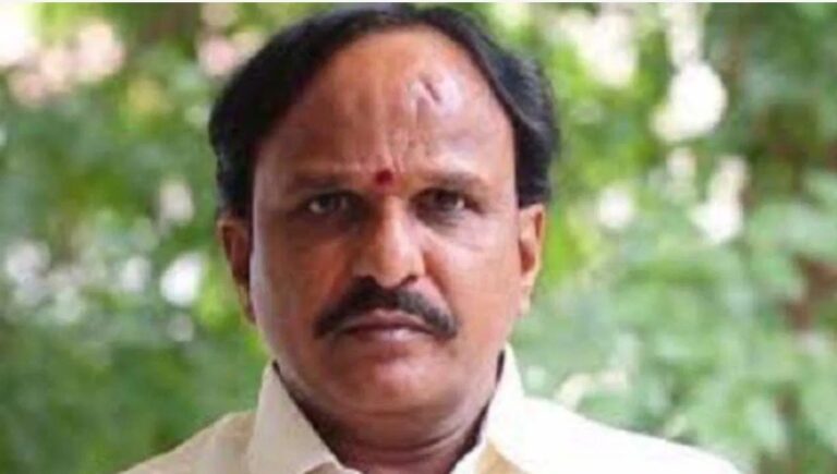 ಭೂ ಕಬಳಿಕೆ, ಜಾತಿನಿಂದನೆ ಆರೋಪ: ಸಚಿವ ಡಿ. ಸುಧಾಕರ್​ ಸೇರಿದಂತೆ ಮೂವರ ವಿರುದ್ಧ FIR