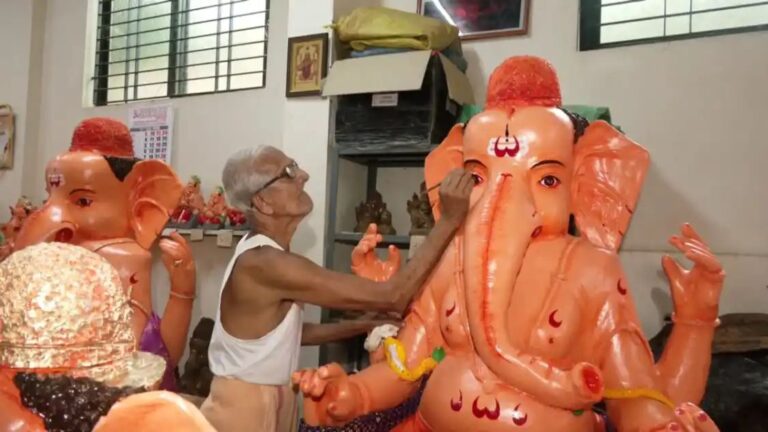 ನಾಲ್ಕು ತಲೆಮಾರಿನಿಂದ ಗಣೇಶನ ಸೇವೆ: 94 ವರ್ಷಗಳಿಂದ ಗಣಪತಿ ಮೂರ್ತಿ ಮಾಡುವ ಅಪರೂಪದ ಕುಟುಂಬ