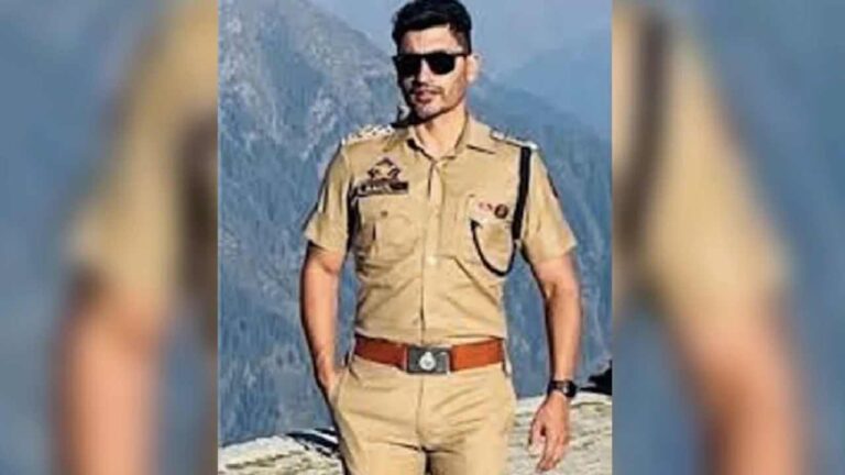ಉಗ್ರರ ಜತೆ ನಂಟು : ಜಮ್ಮು ಮತ್ತು ಕಾಶ್ಮೀರದ ಪೊಲೀಸ್ ಅಧಿಕಾರಿಯ ಬಂಧನ
