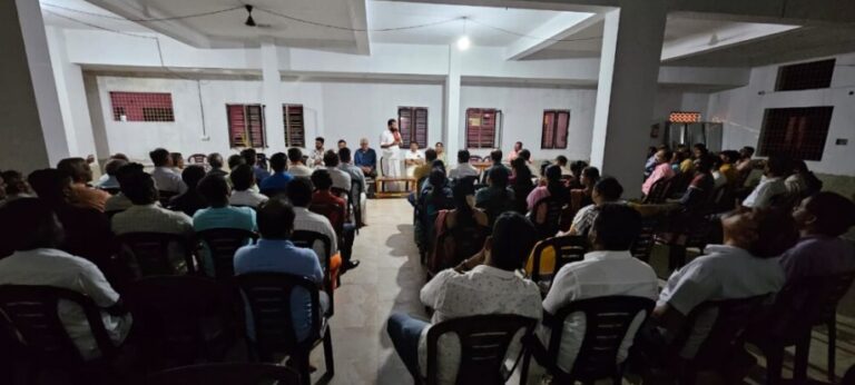 ಪುತ್ತಿಲ ಪರಿವಾರದ ವತಿಯಿಂದ ಲೋಕಕಲ್ಯಾಣರ್ಥವಾಗಿ ಶ್ರೀನಿವಾಸ ಕಲ್ಯಾಣೋತ್ಸವ ಹಾಗೂ ಬೃಹತ್ ಸಂತ ಸಮ್ಮೇಳನ ನಡೆಯುವ ಬಗ್ಗೆ ಪೂರ್ವಭಾವಿ ಸಭೆ